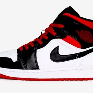 Air Jordan 1 Mid Retro High OG Red Black White. Mens 10.5 used